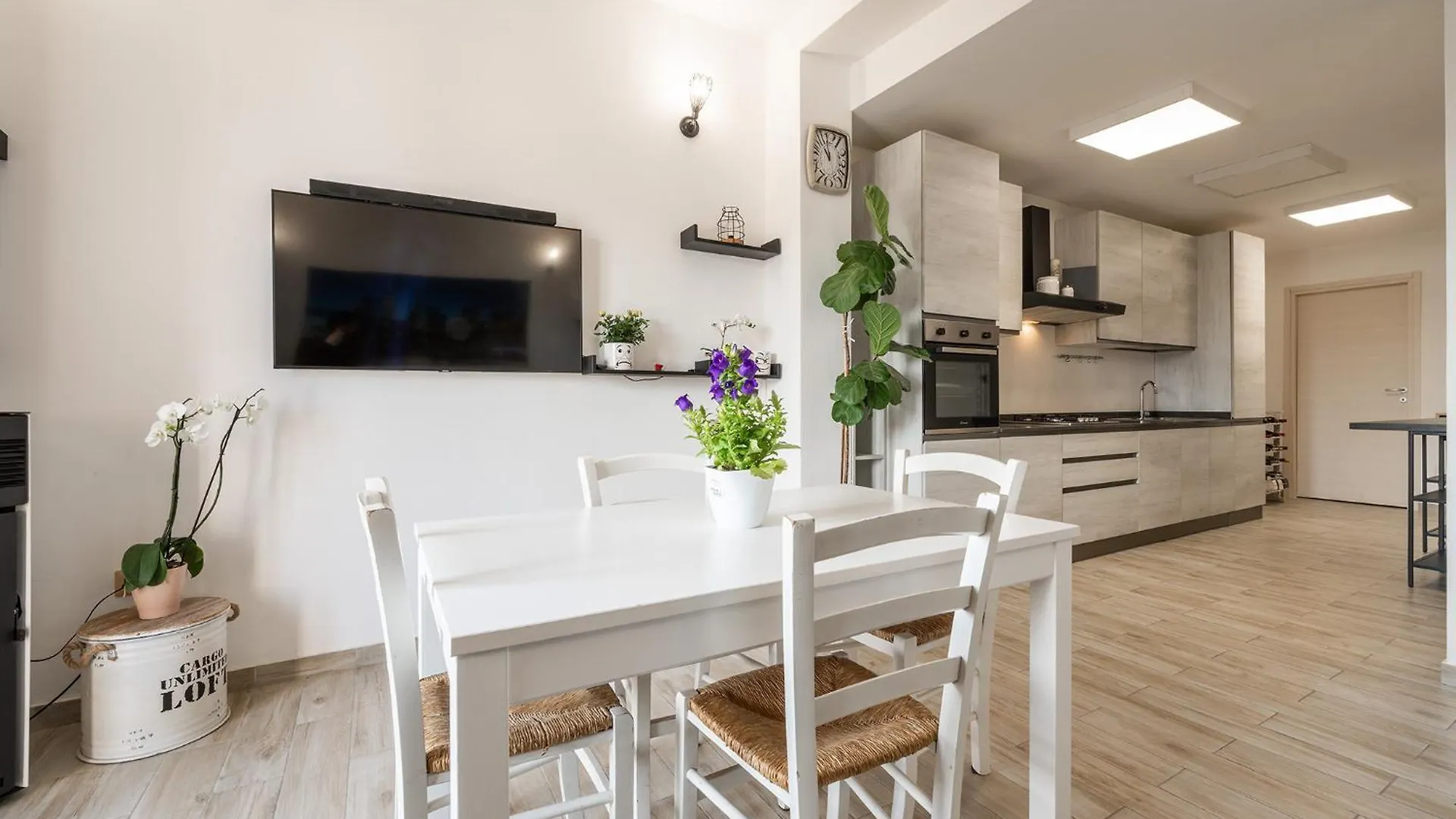 Apartamento Casacolombo Quartu SantʼElena 0*,  Italia